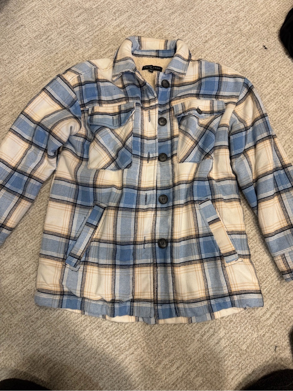 LOVE TREE FLANNEL SHACKET